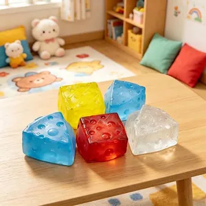 Bunte, lichtdurchlässige Käse-Squishy-Spielzeuge zum Stressabbau im Kinderzimmer