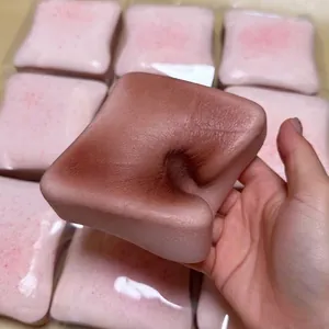 Μαλακό παιχνίδι squishy τοστ αργής επαναφοράς για την ανακούφιση από το άγχος