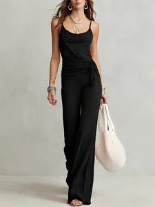Elegante set canotta nera senza maniche e pantaloni a gamba larga a vita alta donna
