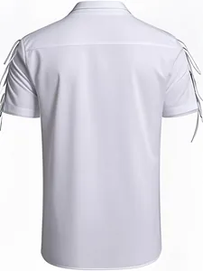 Vue arrière d'une chemise de pirate blanche pour hommes avec laçage aux épaules.