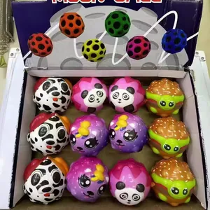 Balles en mousse PU rebondissantes et jouets squishy animaux dans une boîte de présentation
