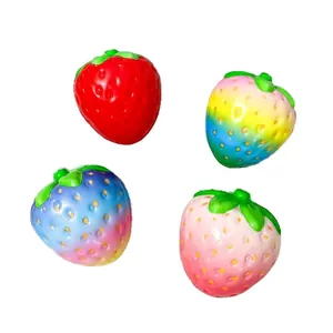 Set van kleurrijke PU langzaam herstel aardbei squishy speelgoed