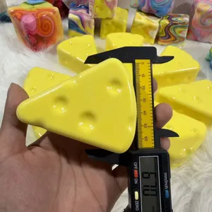 Detailed measurement of simulation cheese slow rebound squishy stress relief toy