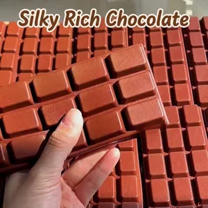 Giocattolo squishy a forma di barretta di cioccolato per alleviare lo stress
