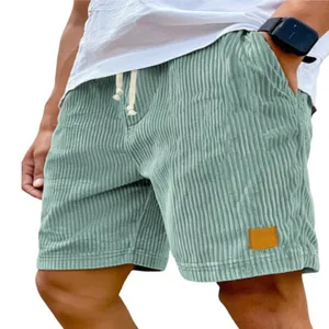Heren mintgroene vintage corduroy korte broek met wit trekkoord en casual look