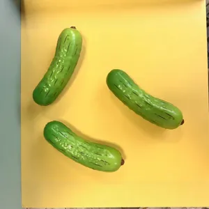 Σετ τριών πράσινων παιχνιδιών squishy αγγουριού για ανακούφιση από το άγχος μοντέλο