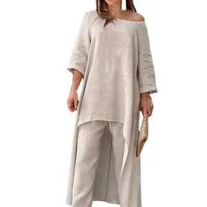 Ensemble deux pièces en lin avec tunique asymétrique à manches longues et pantalon large