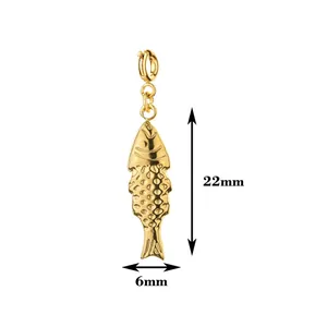 Close-up of 18K gold fish pendant showing dimensions of 22mm height and 6mm width