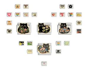 Variété de charms italiens en acier inoxydable disposés en forme de cœur pour bracelets