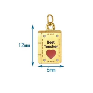 Ciondolo a forma di libro d'oro con incisione Best Teacher e cuore rosso, 12x6mm.