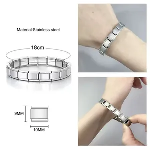 Vista dettagliata del bracciale modulare italiano in acciaio inossidabile con dimensioni