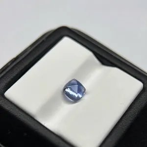 Gema azul de laboratorio de alta calidad talla sugarloaf para engaste de joyas