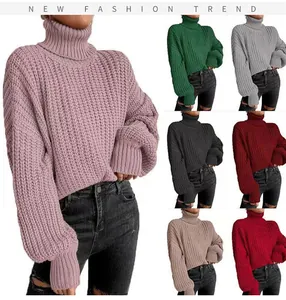 Detailansicht gemütlicher Oversize-Rollkragenpullover in verschiedenen trendigen Farben