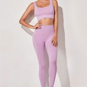 Zweiteilige lavendel ribgebreide yoga fitness set met hoge taille en sportbeha top