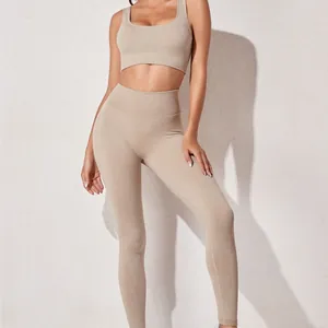 Premium geribbelde yogaset met sportbeha en leggings, hoge elasticiteit