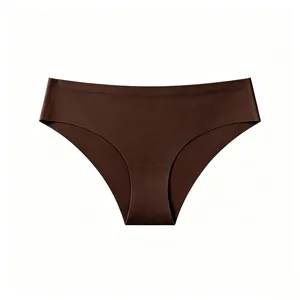 Nahtlose dunkelbraune brasilianische Höschen für Damen mit niedriger Taille und Faltkante.