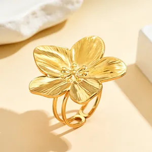 Eleganter Retro Goldener Blumenring aus Edelstahl, verstellbarer Blumenschmuck für Damen