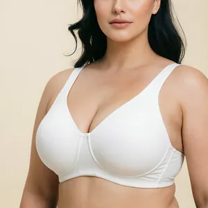 Reggiseno bianco senza ferretto taglie forti, copertura totale per massimo comfort e stile