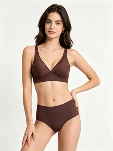 Elegant seamless brown jelly bra set featuring wire-free support and matching high-waist panty