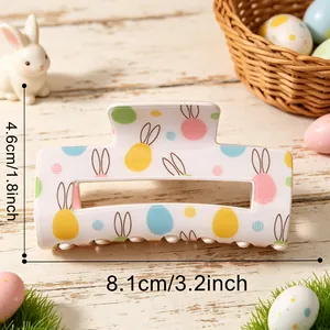 Detailansicht der Osterhasen-Haarklammer mit Abmessungen von 8,1 cm mal 4,6 cm im Bild.