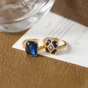 Elegant retro 925 sterling silver ring featuring blue labradorite with geometric hollow