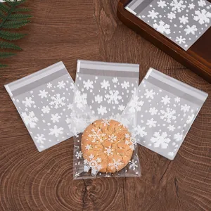 Christmas snowflake pattern OPP self-adhesive bags for cookies and holiday baking