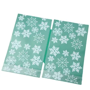 Sachets plats en OPP à motif flocon de neige de Noël pour bonbons et cadeaux