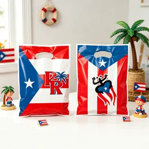 Detailweergave van Puerto Rico vlag cadeauzakjes met PR-logo en Coqui kikker ontwerp