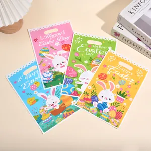 Set van 4 kleurrijke Paascadeautasjes met schattige cartoon konijnen- en eierontwerpen