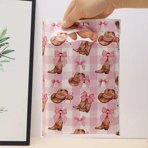 Pink plaid party gift bag featuring cowboy boots and pink bows, 18x25cm handle bag