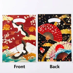 Detailansicht der Vorder- und Rückseite von japanischen Kranich- und Fächer-Geschenktüten