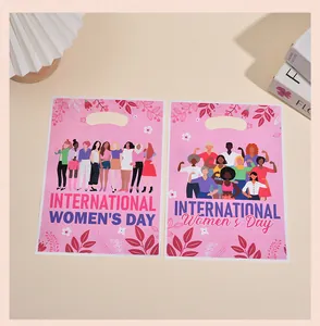 Bolsas de regalo rosas Día de la Mujer con ilustraciones femeninas y acabado en brillo perlado.