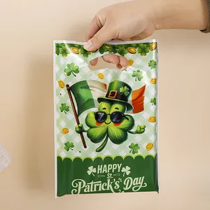 St. Patrick's Day clover plastic gift bag with handle for holiday party favors