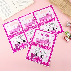 Ροζ τσάντες δώρου Happy Birthday με σχέδιο κινουμένων σχεδίων για πάρτι γενεθλίων.