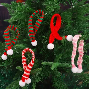 Lot de 5 mini écharpes de Noël tricotées avec pompons pour poupées et animaux de compagnie