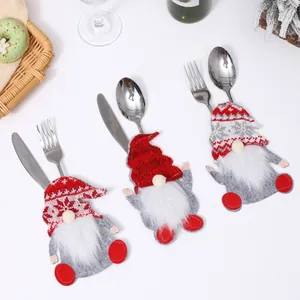 Portaposate festivi a forma di gnomo di Natale per decorazioni da tavola e feste