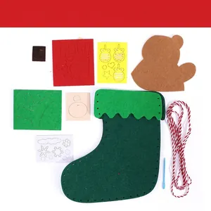 Kit completo de costura para calcetín de Navidad DIY con fieltro, hilo y aguja incluido