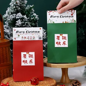 Bolsas de regalo de Navidad festivas de papel kraft rojo y verde para dulces y dulces
