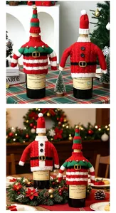 Lot de housses de bouteille de vin tricotées avec motifs de Noël et de petit elfe.