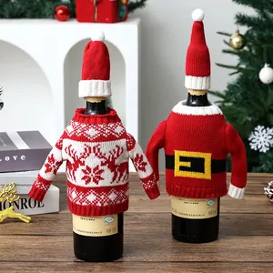Housse de bouteille de vin de Noël tricotée créative avec pull et chapeau festifs