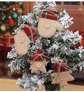 Rustikaler Weihnachtsschmuck aus Sackleinen in Handschuh-, Stern- und Baumform Set