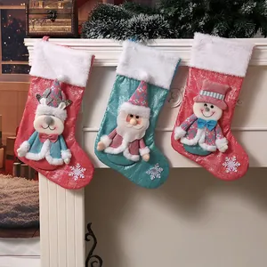 3D Cartoon Weihnachtsstrumpf Weihnachtsmann Schneemann Rentier Applikation Plüschmanschette Hängender Geschenktüte Deko
