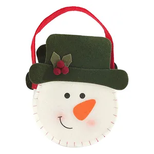 Cute snowman Christmas gift bag made of non-woven fabric with red handle