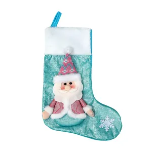 Blauer glitzernder Weihnachtsstrumpf mit 3D-Weihnachtsmann und weißer Schneeflocke