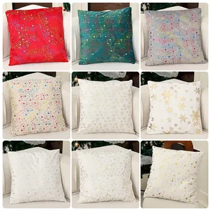 Housses de coussin de Noël décoratives avec étoiles et flocons dorés