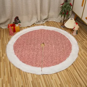 Roségouden kerstboomrok met pailletten en witte rand van imitatiebont decor