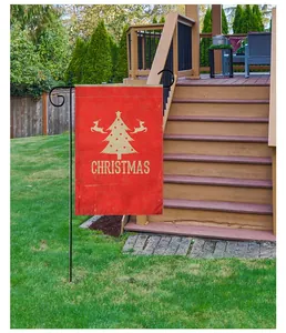 Bandiera da giardino di Natale rossa in lino con stampa di albero e renne in esterni
