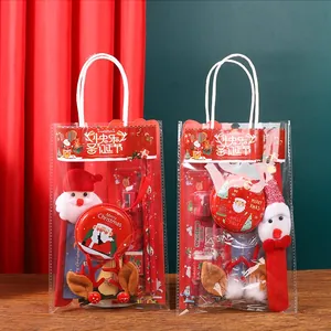 Set de bolsas de regalo de Navidad con papelería y accesorios festivos