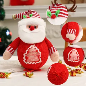 Festliche gestrickte Weihnachtsmann-Geschenktüte mit transparentem Fenster für Süßigkeiten