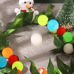Kleurrijke massieve rubberen kerst stuiterballen met feestelijke prints decoratie